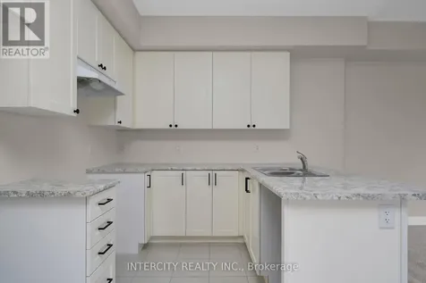 104 Walden Drive Shelburne ON L9V 3Y1