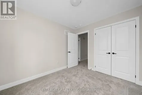 104 Walden Drive Shelburne ON L9V 3Y1