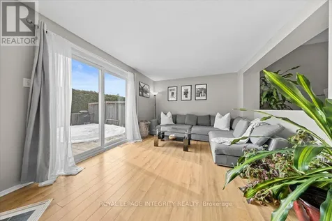 1771 Lamoureux Drive Ottawa ON K1E 2N5