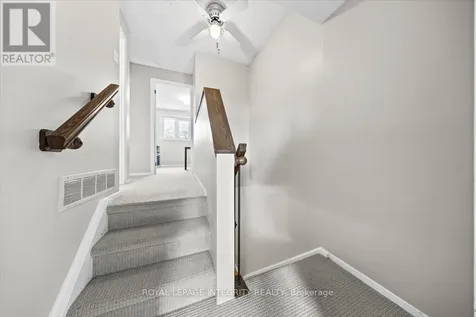 1771 Lamoureux Drive Ottawa ON K1E 2N5