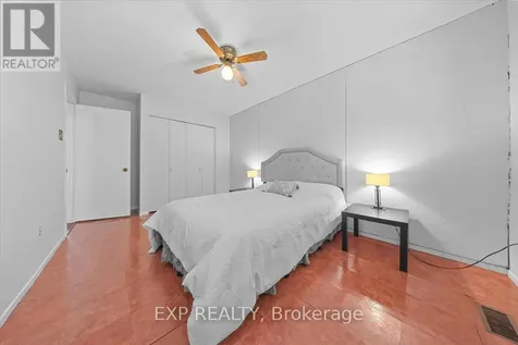 21 Midland Crescent Ottawa ON K2H 8P6
