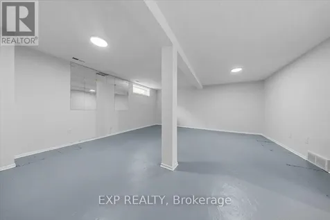 21 Midland Crescent Ottawa ON K2H 8P6