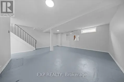 21 Midland Crescent Ottawa ON K2H 8P6