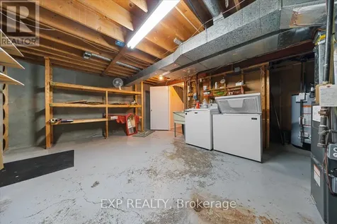 21 Midland Crescent Ottawa ON K2H 8P6