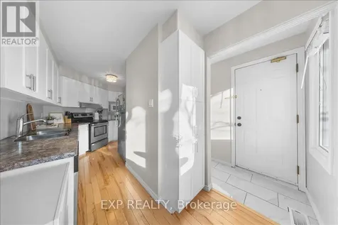 6287 Tealwood Place Ottawa ON K1C 7J9