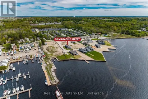 38 Magazine Street Penetanguishene ON L9M 0W7
