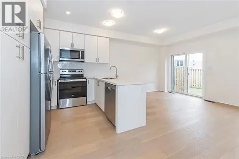 15 Linden Park Lane Hamilton ON L9A 1Y1