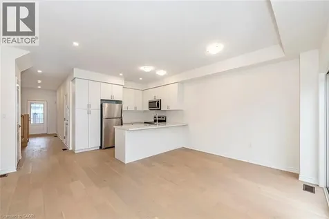 15 Linden Park Lane Hamilton ON L9A 1Y1