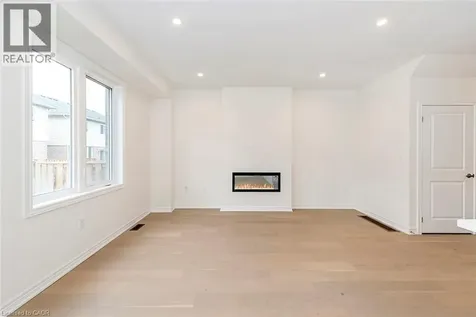 15 Linden Park Lane Hamilton ON L9A 1Y1