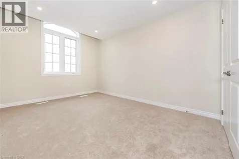 15 Linden Park Lane Hamilton ON L9A 1Y1