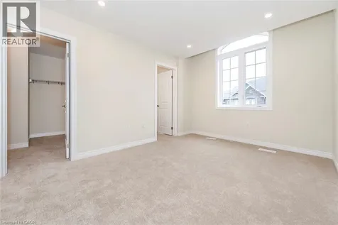 15 Linden Park Lane Hamilton ON L9A 1Y1