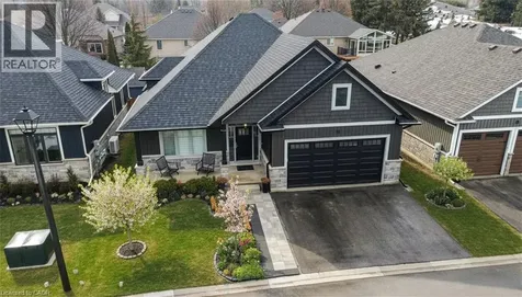 68 Cedar Street Paris ON N3L 0L4