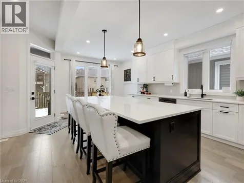 68 Cedar Street Paris ON N3L 0L4