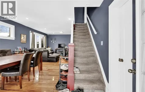 3484 Peter Street Windsor ON N9C 1J3