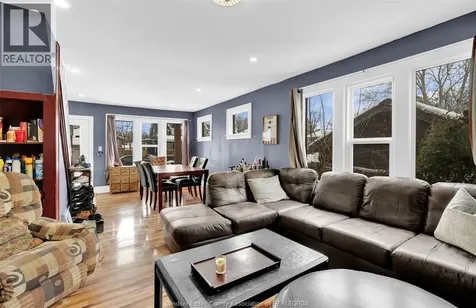3484 Peter Street Windsor ON N9C 1J3