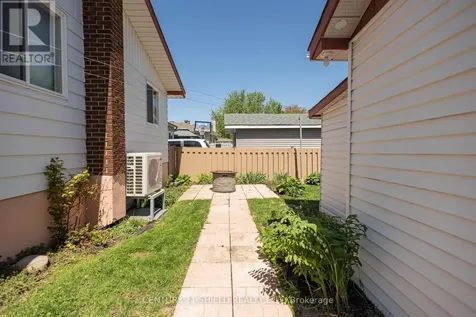 1107 Grand Avenue Cornwall ON K6H 4T6