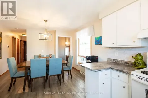 1107 Grand Avenue Cornwall ON K6H 4T6