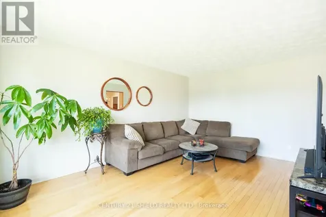 1107 Grand Avenue Cornwall ON K6H 4T6
