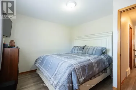 1107 Grand Avenue Cornwall ON K6H 4T6