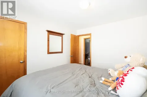 1107 Grand Avenue Cornwall ON K6H 4T6