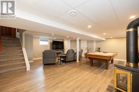 1107 Grand Avenue Cornwall ON K6H 4T6