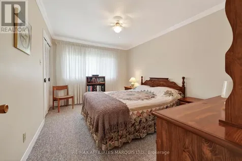 1607 Charles Street Cornwall ON K6J 1Z3