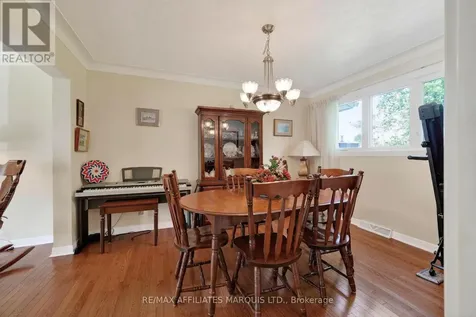 1607 Charles Street Cornwall ON K6J 1Z3