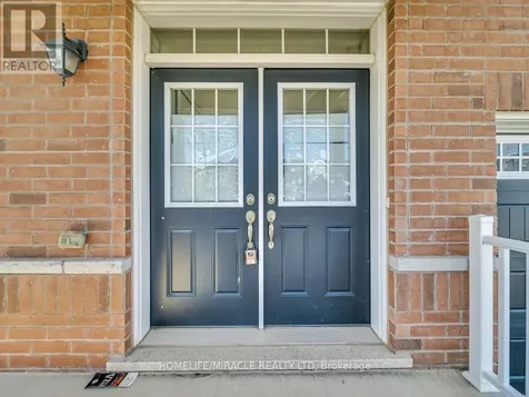 52 Compass Trail Cambridge ON N3E 0B7