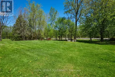 1115 Des Cerisiers Street Clarence-rockland ON K4K 1K9