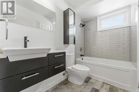 981 Barwell Avenue Ottawa ON K2B 8H4