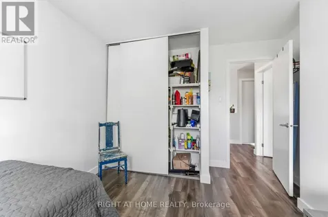 981 Barwell Avenue Ottawa ON K2B 8H4