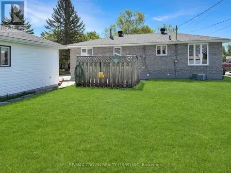 21 Clark Street Kapuskasing ON P5N 1L3