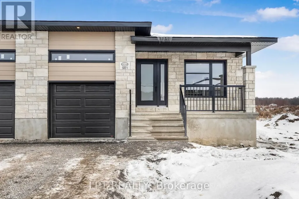 967 Katia Street The Nation ON K0A 2M0