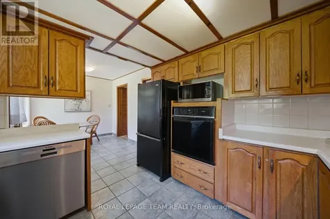 116 Deerwood Drive Ottawa ON K0A 2H0