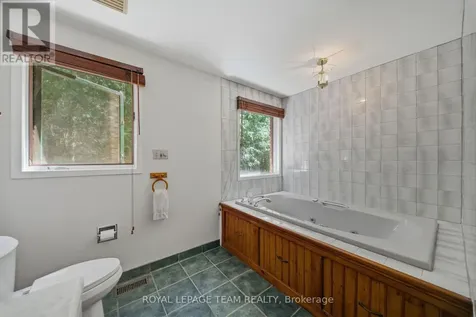 116 Deerwood Drive Ottawa ON K0A 2H0