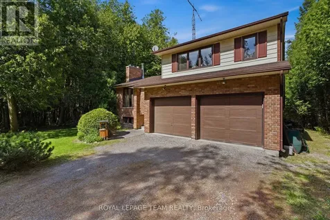 116 Deerwood Drive Ottawa ON K0A 2H0
