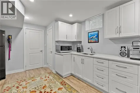 78 Angela Crescent Niagara-on-the-lake ON L0S 1J1
