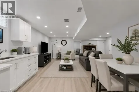 78 Angela Crescent Niagara-on-the-lake ON L0S 1J1