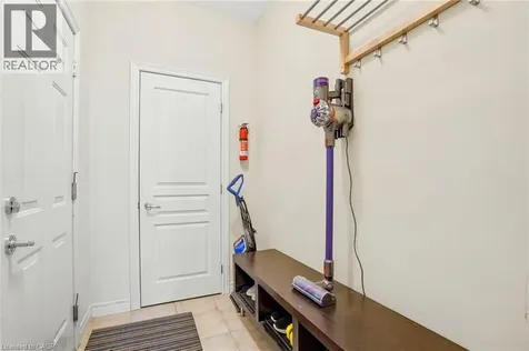 16 Oldmill Road Ancaster ON L9G 5E2
