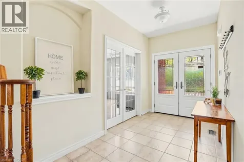 16 Oldmill Road Ancaster ON L9G 5E2