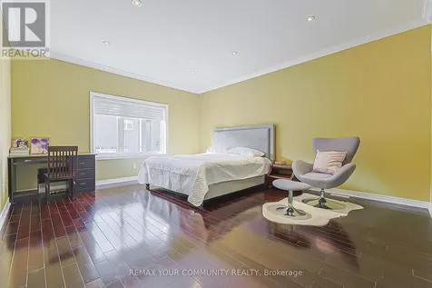 16 Foshan Avenue Markham (berczy) ON L6C 0S1