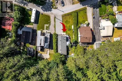 89 Andrew Drive Tiny ON L9M 0B4