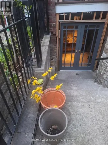 45 Beaty Avenue Toronto (south Parkdale) ON M6K 3B3