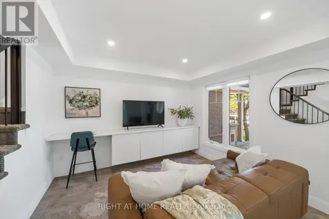 2217 River Mist Road Ottawa ON K2J 0R8