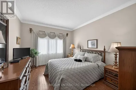 9 Cadeau Terrace London South (south A) ON N6K 4T5