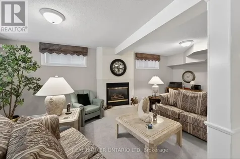 9 Cadeau Terrace London South (south A) ON N6K 4T5