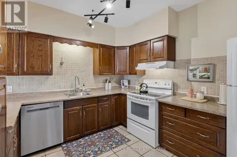 158 Arthur Street Gananoque ON K7G 1A9