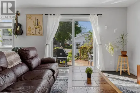 158 Arthur Street Gananoque ON K7G 1A9