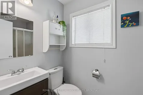 158 Arthur Street Gananoque ON K7G 1A9