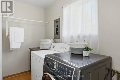 158 Arthur Street Gananoque ON K7G 1A9